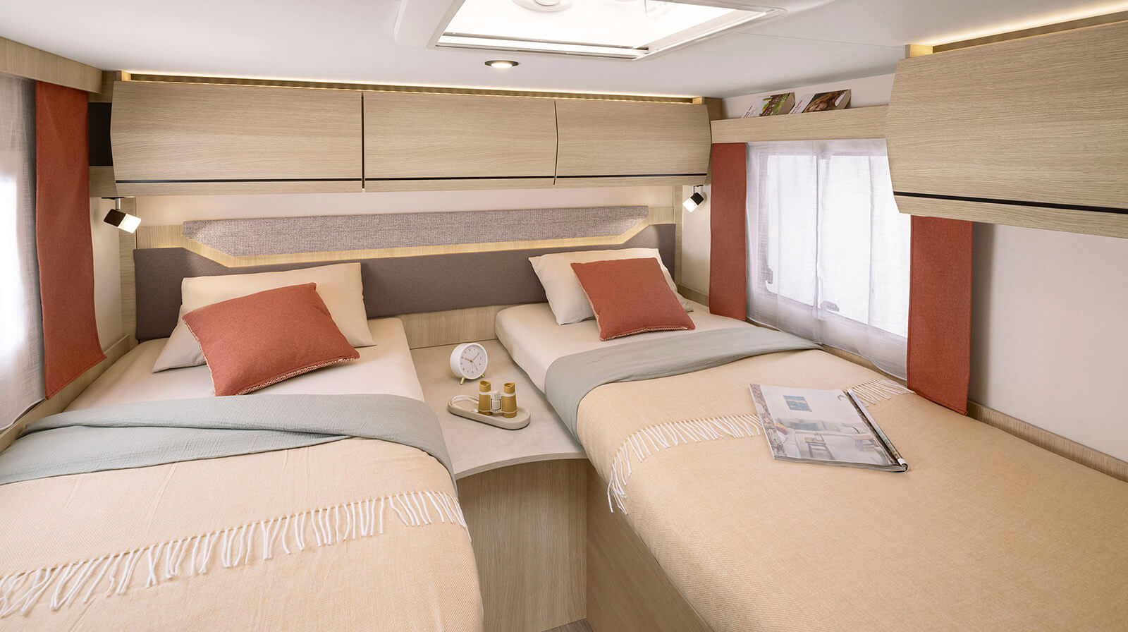 Interior photos RAPIDO Husbilar C55