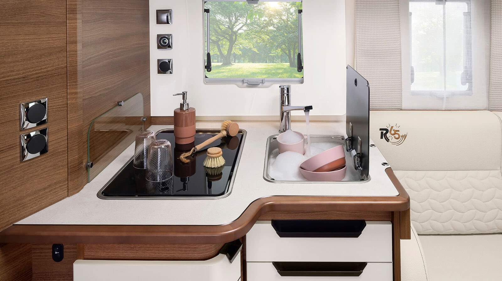 Interior photos RAPIDO Husbilar C86