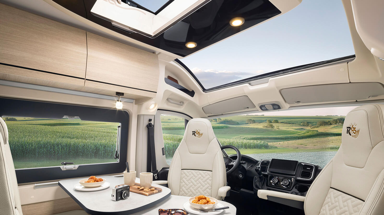 Interior photos RAPIDO Husbilar V62